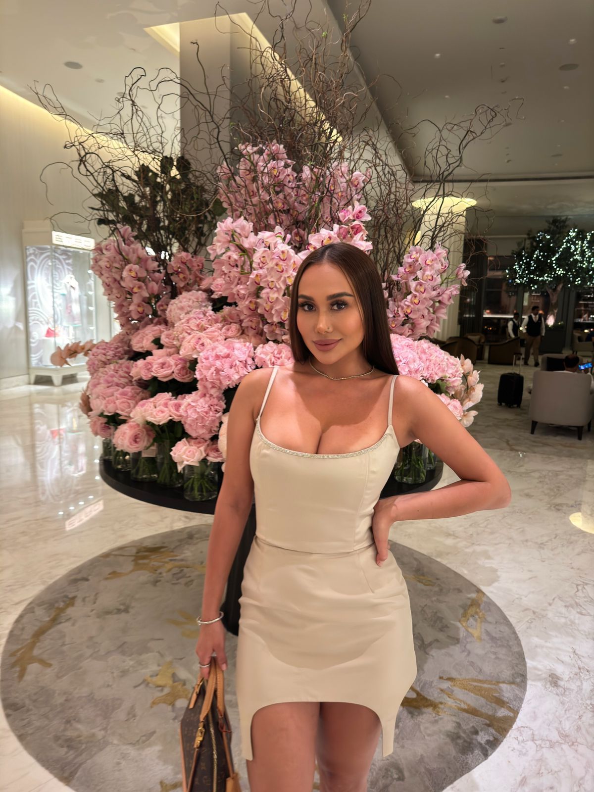 Escort Model Eliana