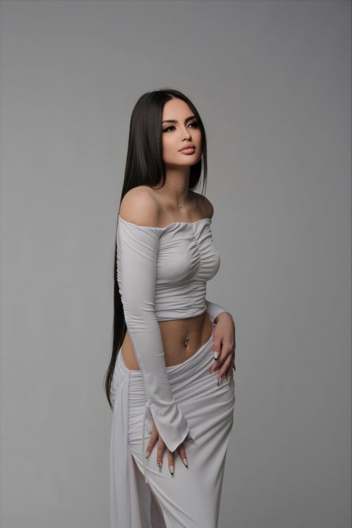 Escort Model Megan